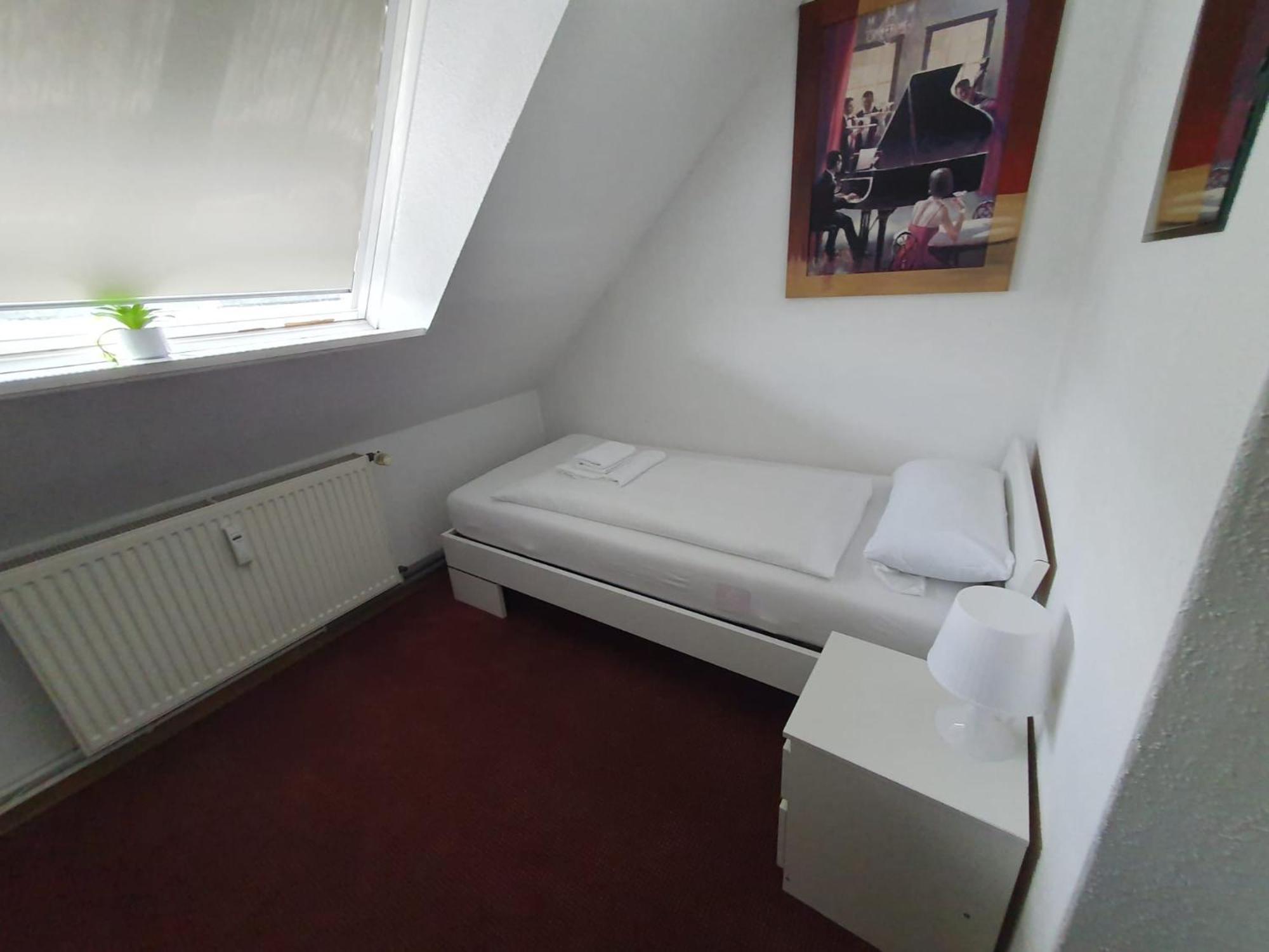 4 Hildesheimer Str.357,2.og, 3 X Sz * Hannover